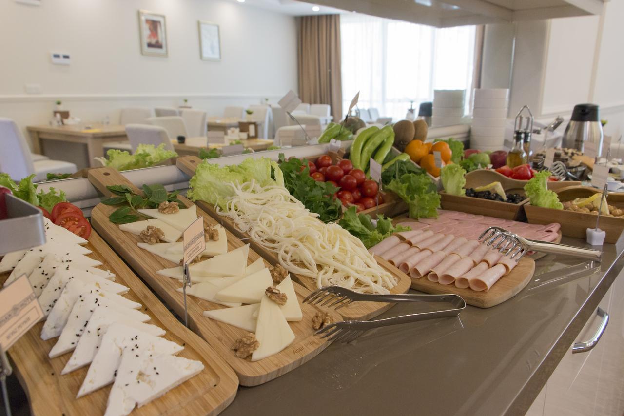 Goldhan Hotel Текидраг Екстериор снимка